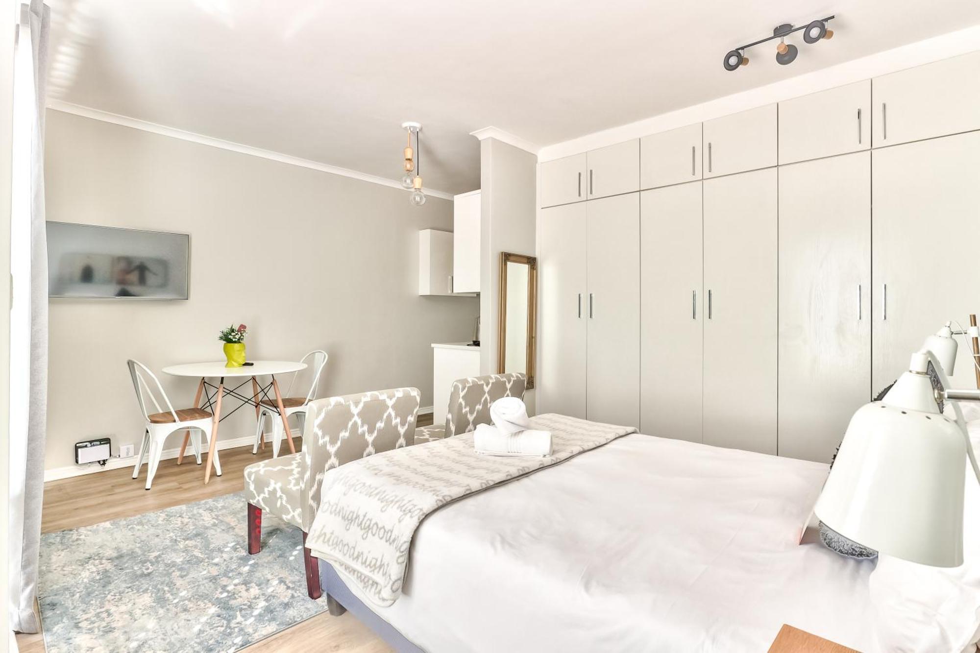 Wink Aparthotel Quiver Tree Stellenbosch Zewnętrze zdjęcie